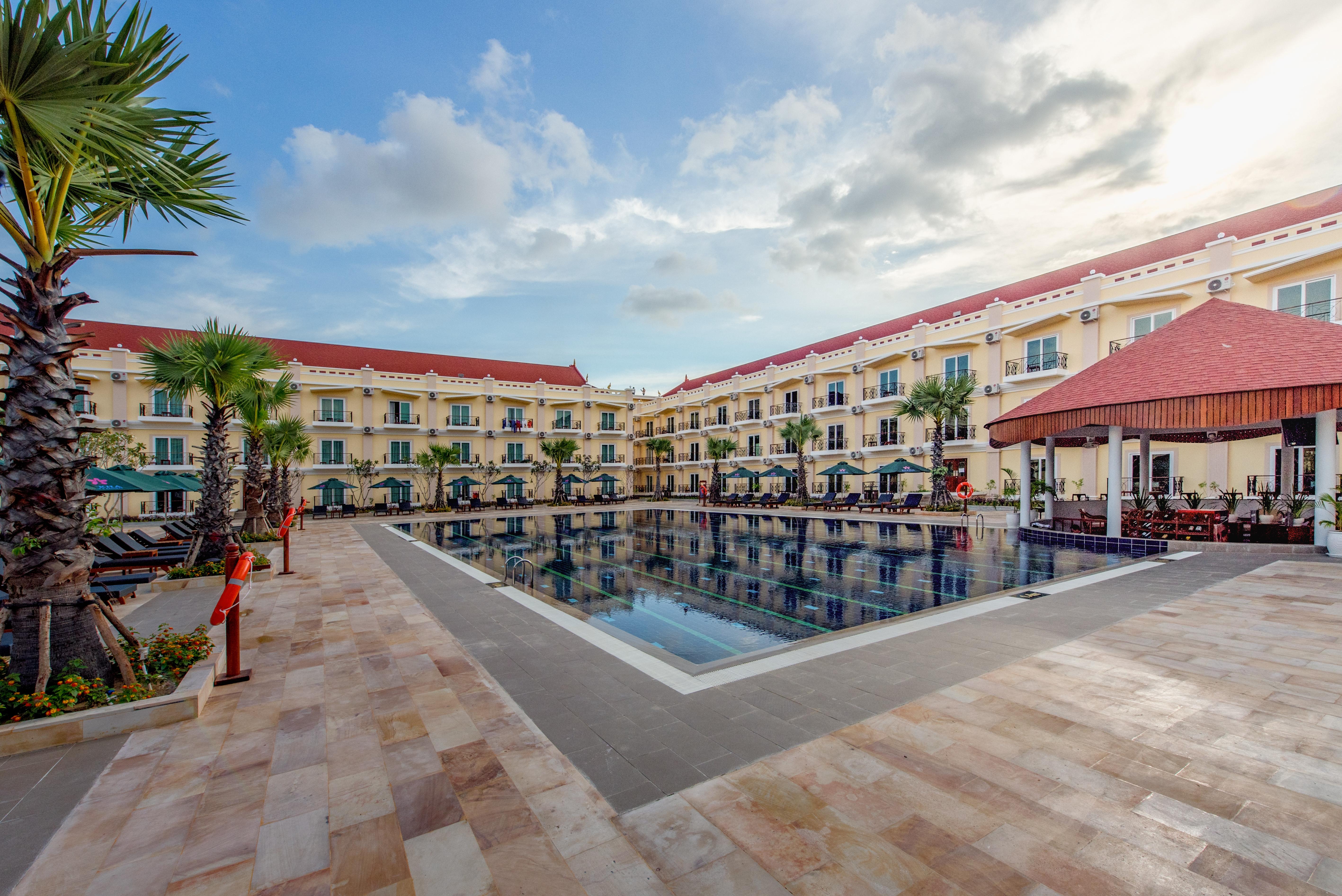 Sokha Palace Siem Reap Hotel Exterior photo