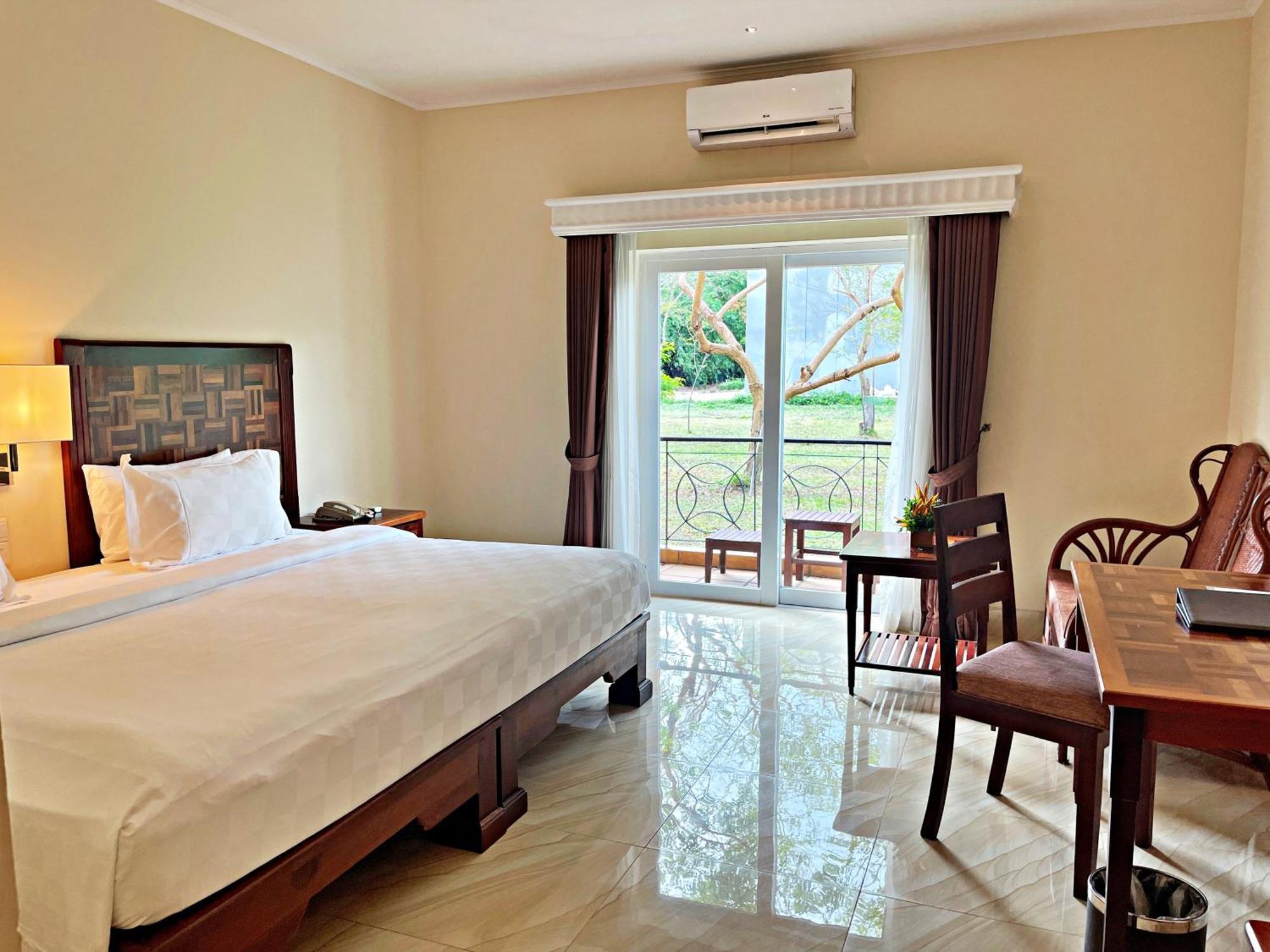 Sokha Palace Siem Reap Hotel Room photo