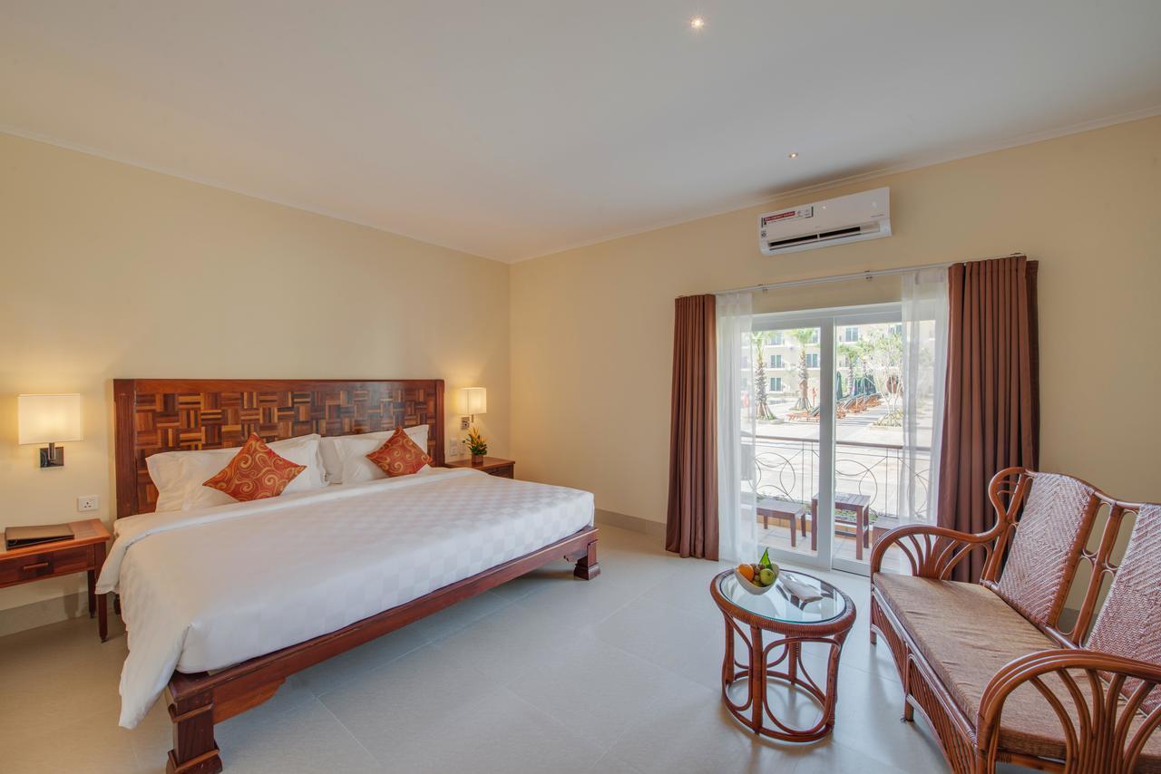 Sokha Palace Siem Reap Hotel Exterior photo