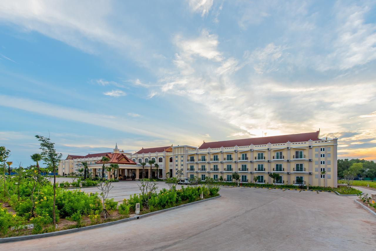 Sokha Palace Siem Reap Hotel Exterior photo